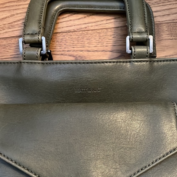 Army Green Matt and Nat Purse - Picture 2 of 2